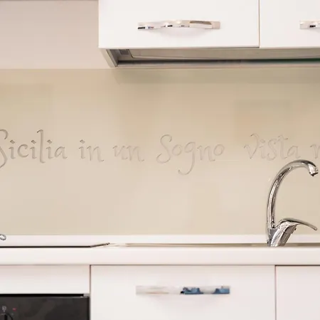 La Sicilia In Un Sogno Vista Mare
