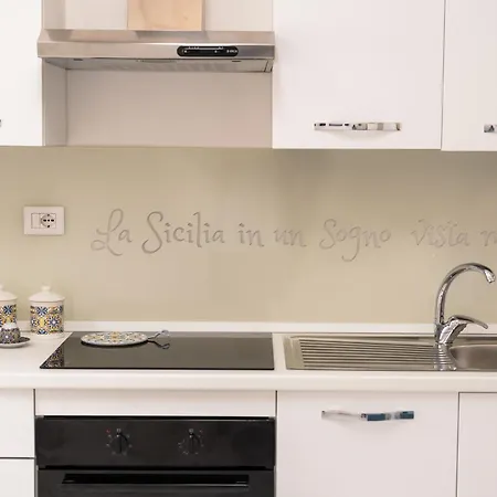 La Sicilia In Un Sogno Vista Mare